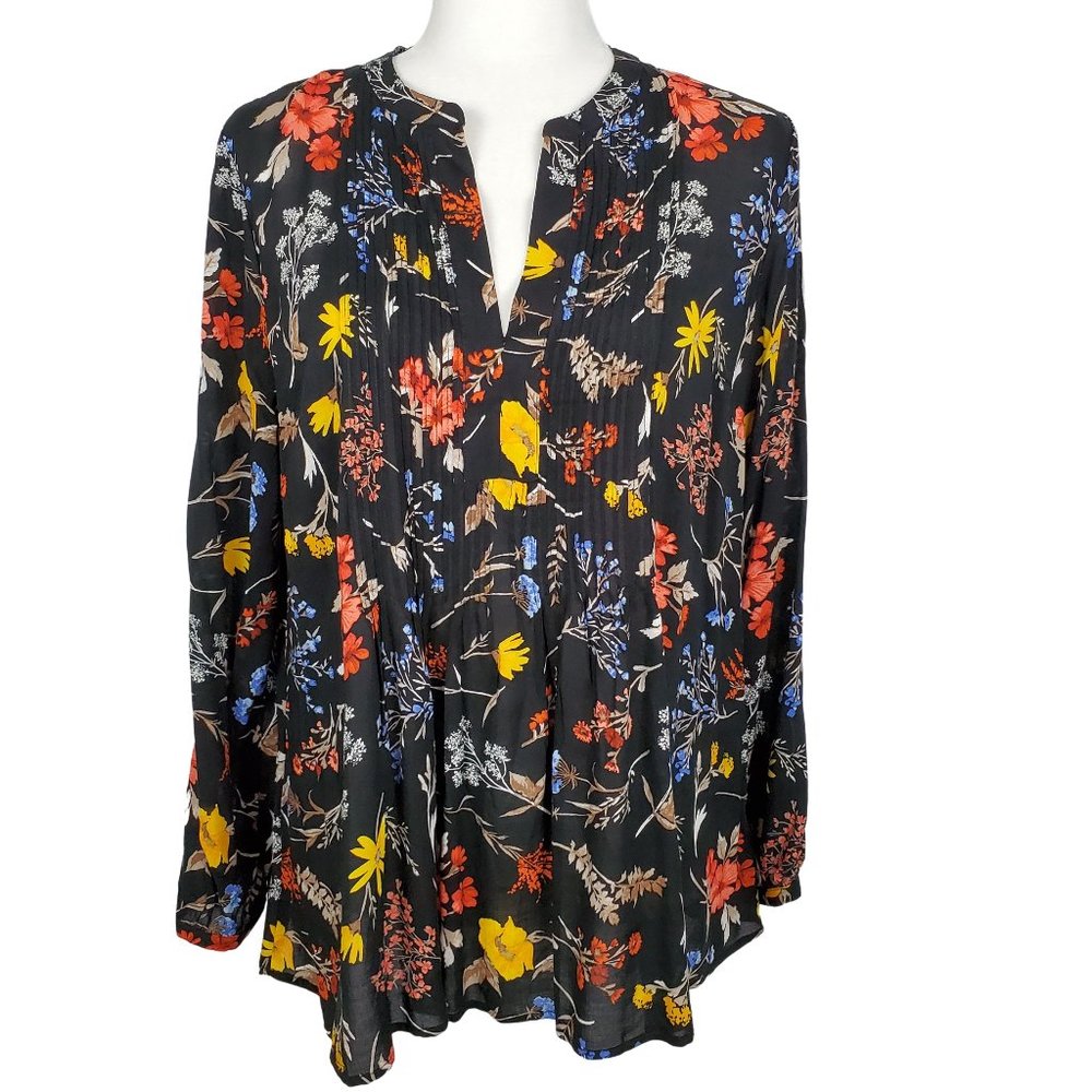 Old Navy NWT Floral Pintuck Swing Blouse Women's Medium Business Casual Party